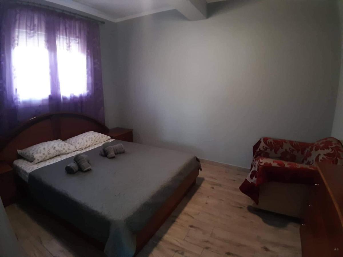 Γιώργος Και Εύα Appartement Karianí Buitenkant foto