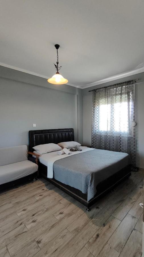 Γιώργος Και Εύα Appartement Karianí Buitenkant foto