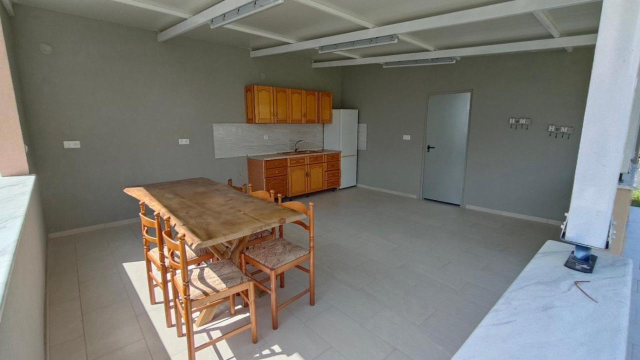 Γιώργος Και Εύα Appartement Karianí Buitenkant foto